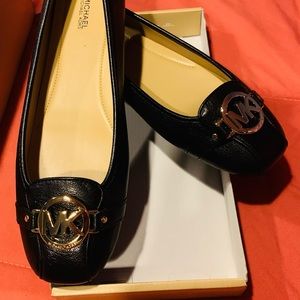 MK Leather Flats